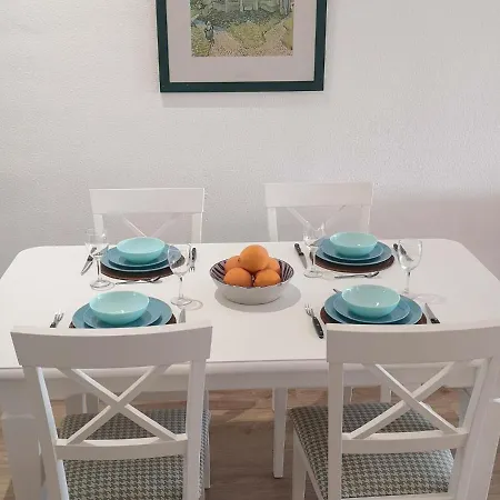 Bonito Apartamento Con Terraza A 5 Min De La Playa En Appartamento *
