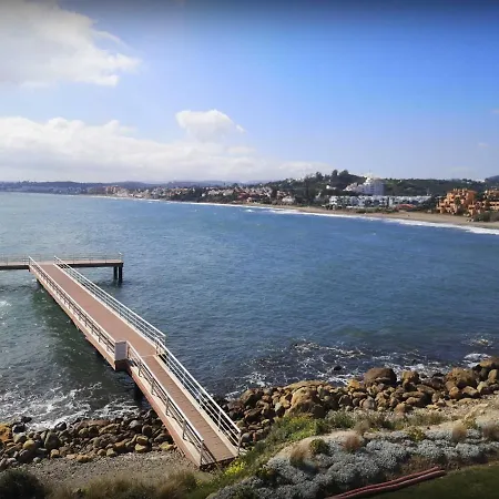 Bonito Apartamento Con Terraza A 5 Min De La Playa En * Estepona